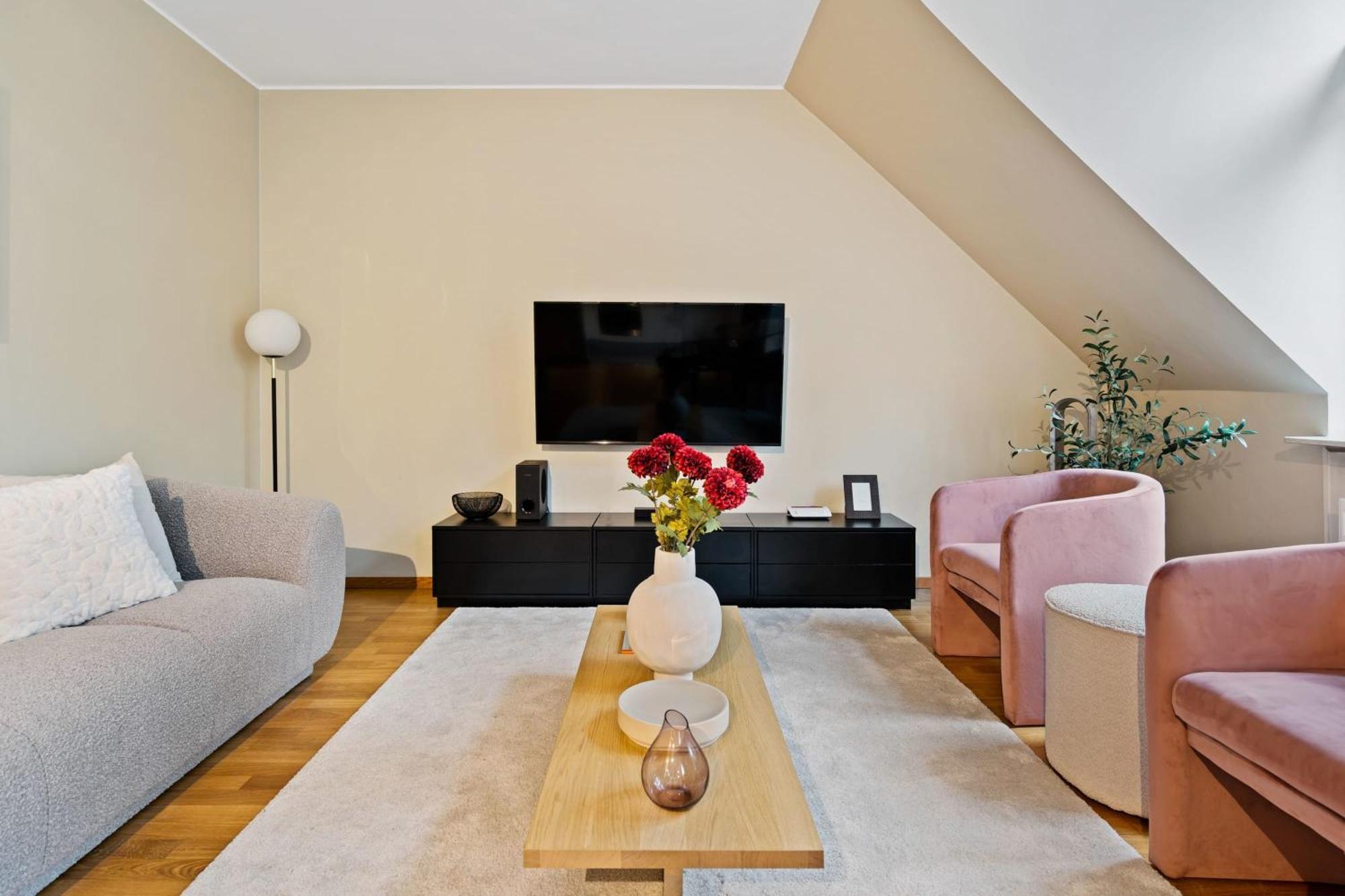 Chic 2Br Stay In Luxembourg With Free Parking Buitenkant foto